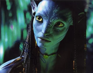 Zoe Saldana autograph