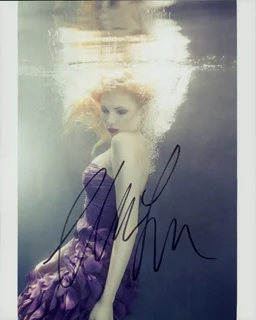 Claudia Lee autograph