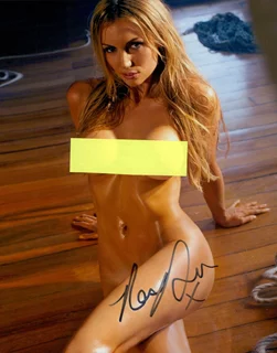 Rosanna Davison autograph