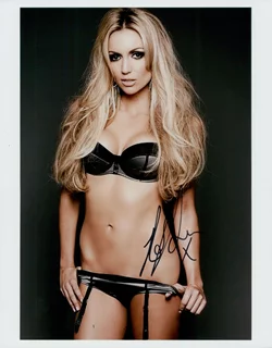 Rosanna Davison autograph