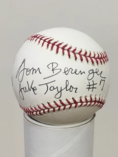 Tom Berenger autograph