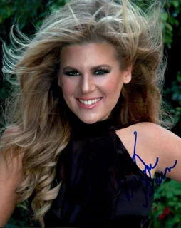 Carly Robyn Green autograph