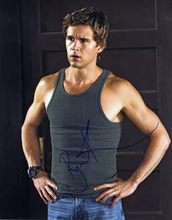 Ryan Kwanten autograph