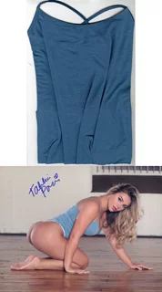 Tahlia Paris autograph