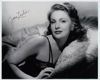 Joan Leslie autograph