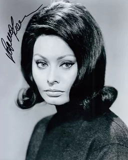 Sophia Loren autograph