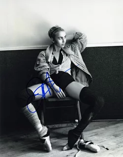 Julianne Hough autograph