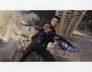 Jeremy Renner autograph