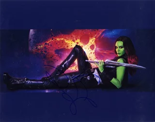 Zoe Saldana autograph