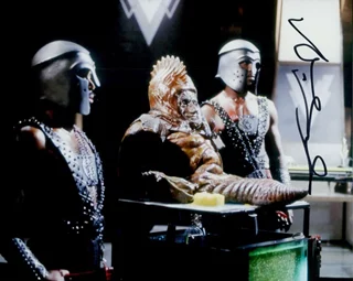 Nabil Shaban autograph