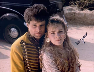 Dee Sadler autograph