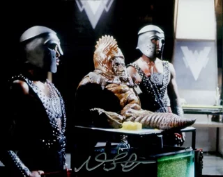 Nabil Shaban autograph