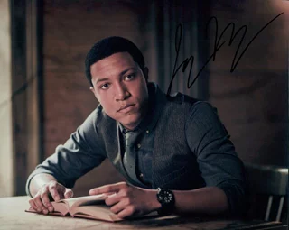 Jerry MacKinnon autograph