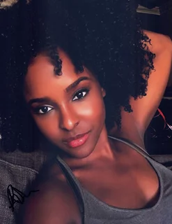 Antoinette Robertson autograph