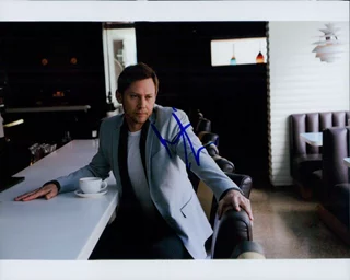 Jimmi Simpson autograph