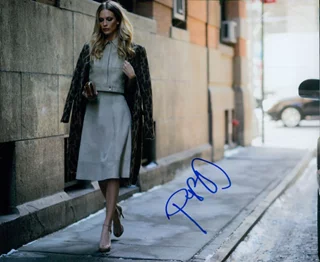 Poppy Delevingne autograph