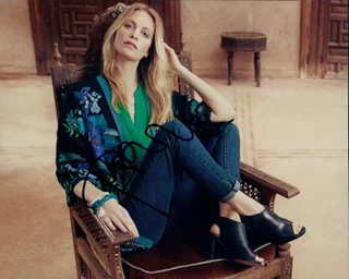 Poppy Delevingne autograph