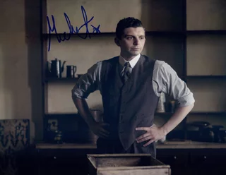 Michael Fox autograph