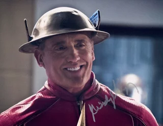 John Wesley Shipp autograph