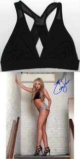 Elyse Jean autograph