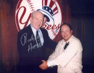 Richard Herd autograph