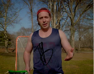 Beck Bennett autograph