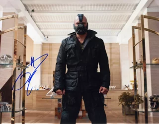 Tom Hardy autograph