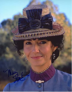 Mary Steenburgen autograph
