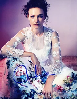 Carey Mulligan autograph