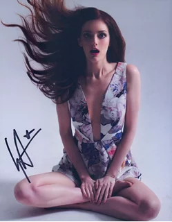 Lydia Hearst autograph