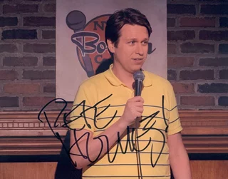 Pete Holmes autograph
