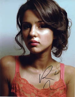 Annet Mahendru autograph