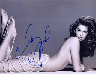 Cindy Crawford autograph