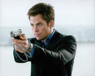 Chris Pine autograph