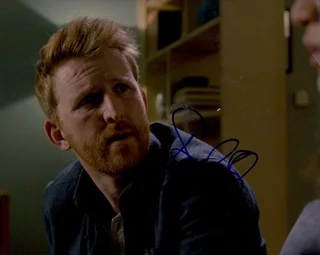 Tom Goodman-Hill autograph