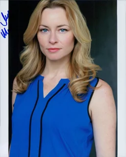 Jessica Morris autograph