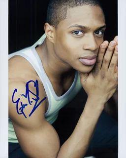 Ephraim Sykes autograph