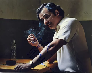 Wagner Moura autograph