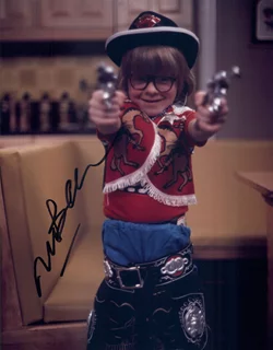 Nicholas Bond-Owen autograph