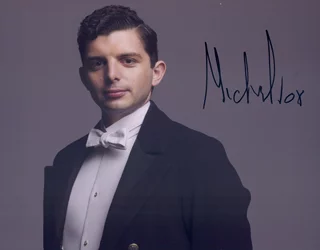 Michael Fox autograph