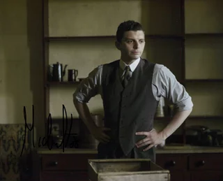 Michael Fox autograph