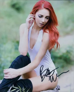 Brittany Walker autograph