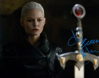 Jennifer Morrison autograph