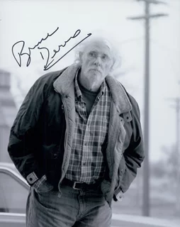 Bruce Dern autograph