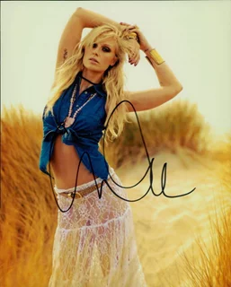 CariDee English autograph