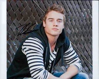 Brando Eaton autograph