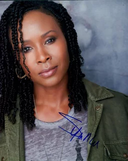 Sydelle Noel autograph