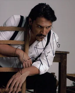 Sergio Peris-Mencheta autograph