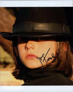 Isaak Presley autograph