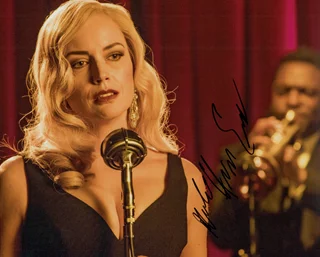 Julie Ann Emery autograph